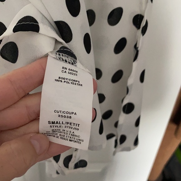 Allen Schwartz Cut out shoulder blouse - Picture 5 of 6